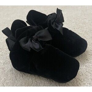 Robeez Baby Girl 6/12M Bonnie Velvet Snap Bootie Black Holiday